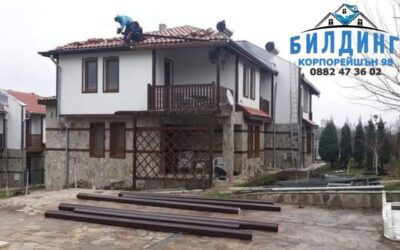 Покриването на покрива – възможно ли е при дъжд ? Ремонт на покриви през зимата.